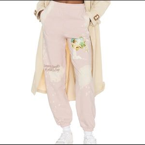 Pink boys lie sweatpants
